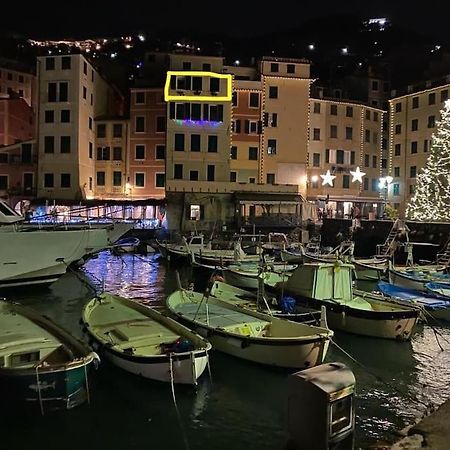 Attico Sul Porticciolo Antico Di Camogli Apartamento Exterior foto
